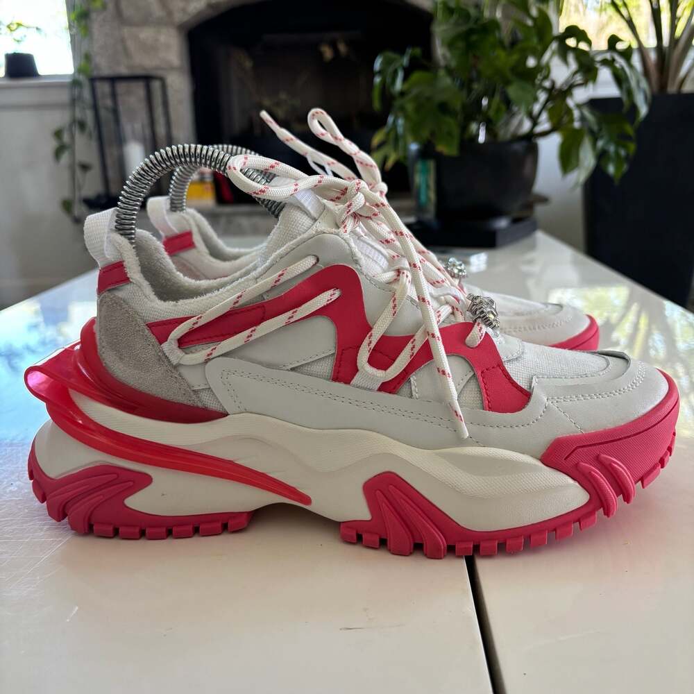 Gianni Bini Venus Chunky Rhinestone Charm Platform Sneakers White/Fuchsia Size 7